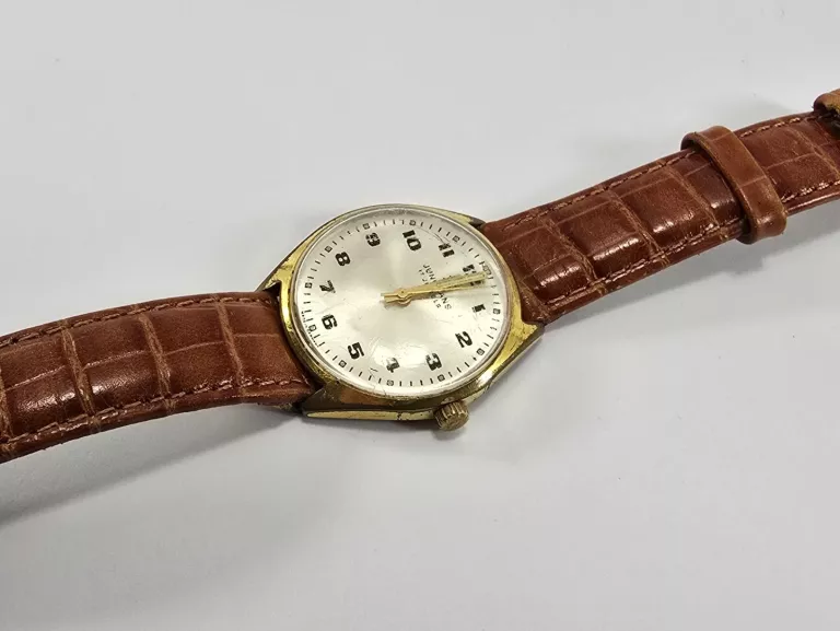 ZEGAREK JUNGHANS 17 JEWELS