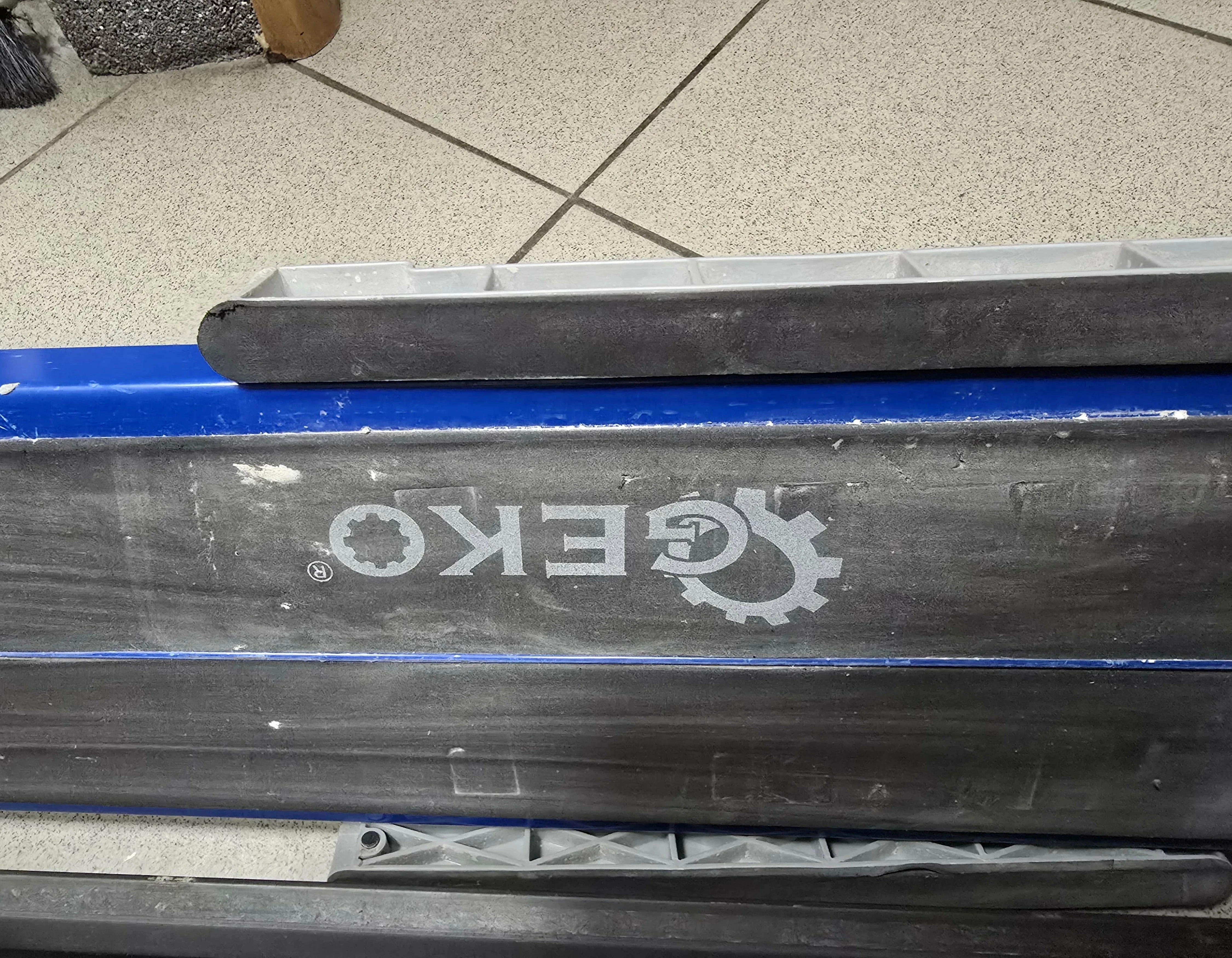 geko-przecinarka-do-ciecia-glazury-1000mm-g30116-maksymalna-grubosc-ciecia-plytki-przy-90-stopniach-18