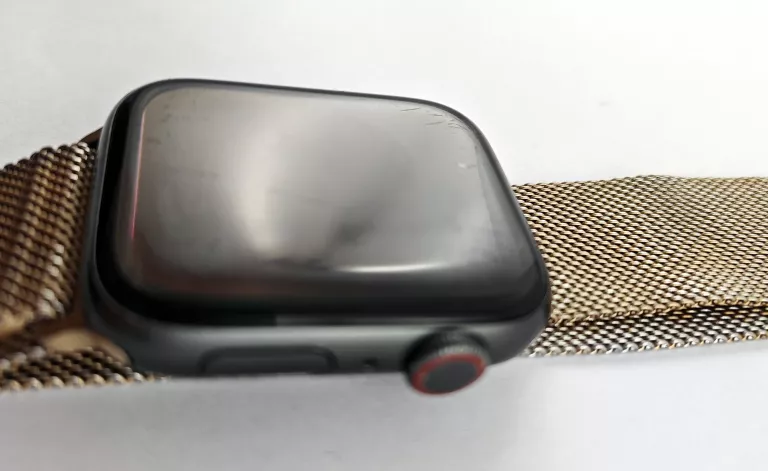 SMARTWATCH APPLE WATCH SE 44MM A2356 ZAMIENNY PASEK OPIS