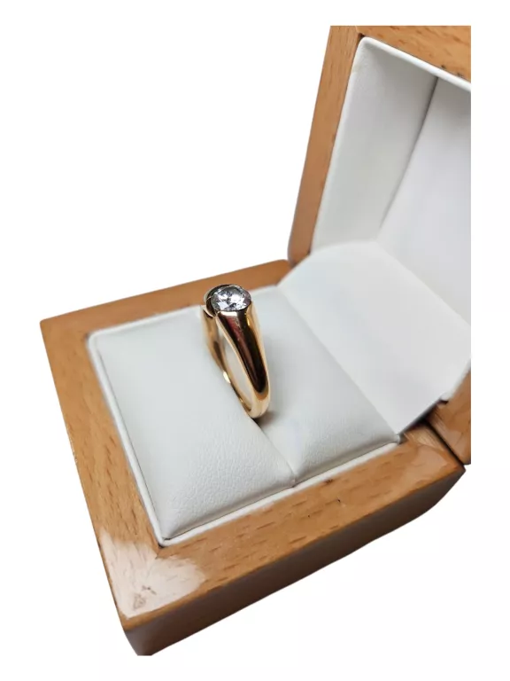 zloty-pierscionek-proby-585-rozmiar-17-483g-kamien-17088-128