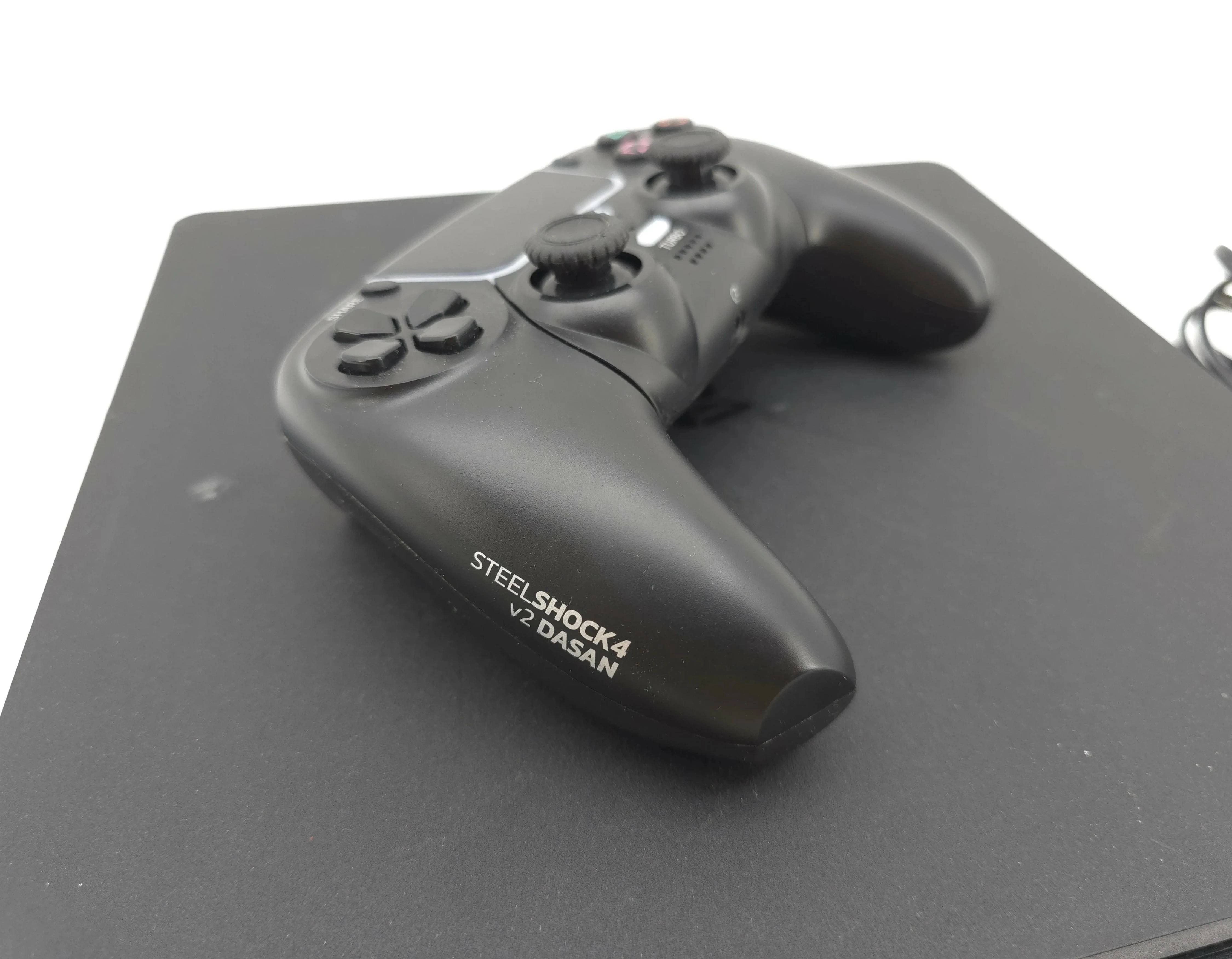 konsola-sony-playstation-500gb-1x-pad-ps4-silm-stan-11323-2