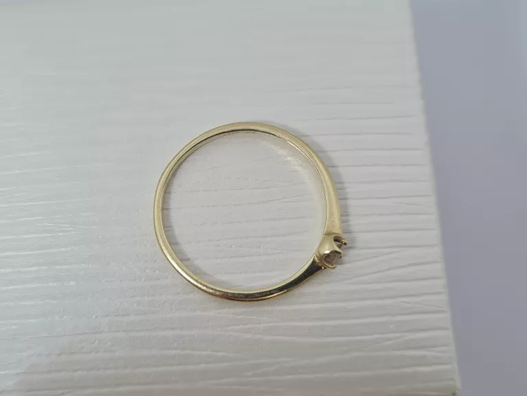 ZŁOTY PIERŚCIONEK Z DIAMENTEM 0,04CT 585 14K 0,84G R9
