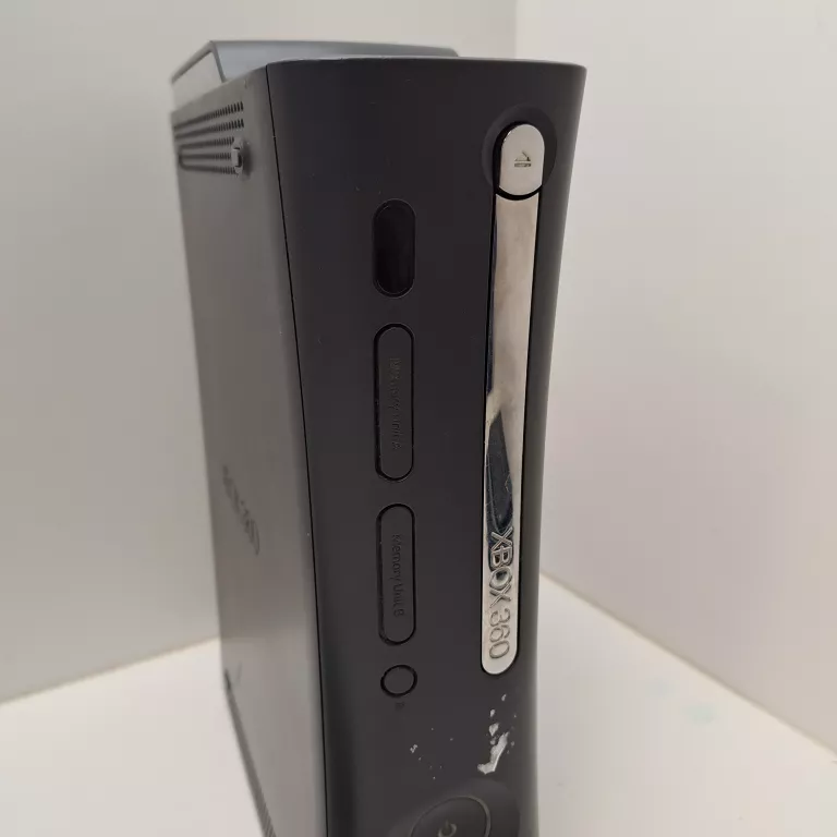 KONSOLA XBOX 360 *BEZ PADÓW* *OPIS*