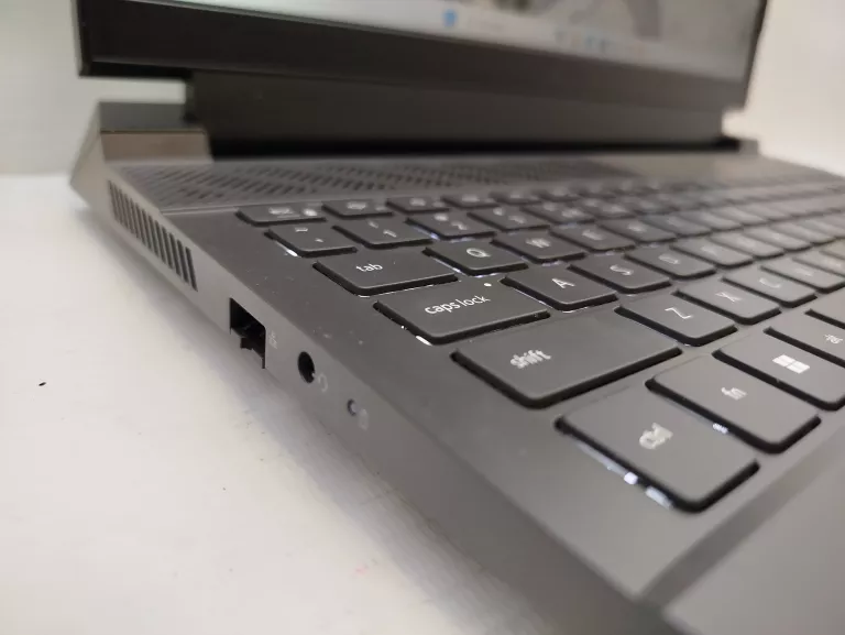 LAPTOP DELL G15 5530+ŁAD [250519010]