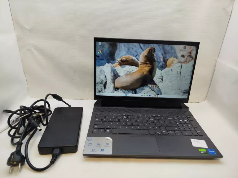 LAPTOP DELL G15 5530+ŁAD [250519010]