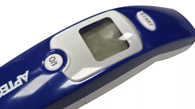 TERMOMETR BEZDOTYKOWY APTEO CARE TE-003 + ETUI