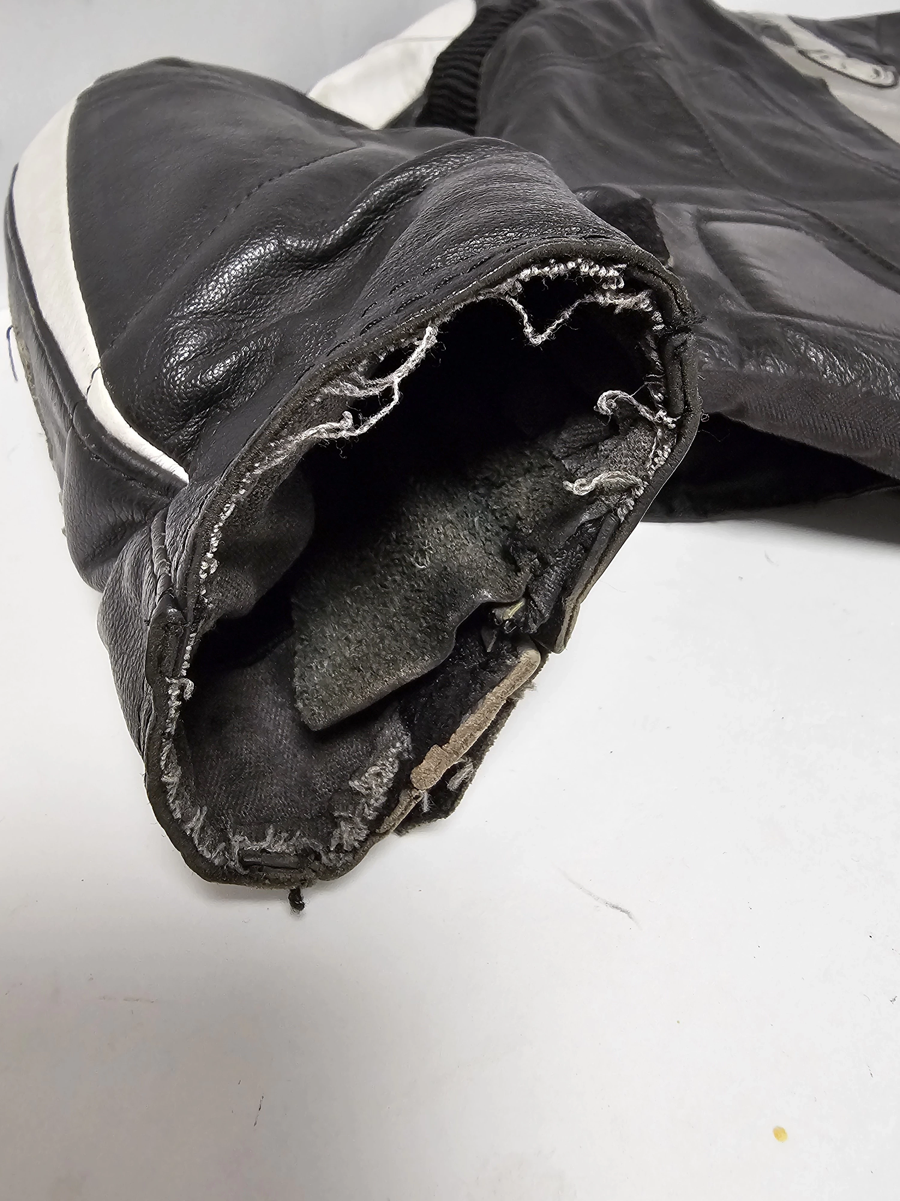 kurtka-motocyklowa-arlen-ness-zbrojona-rozmiar-42-dlugosc-calkowita