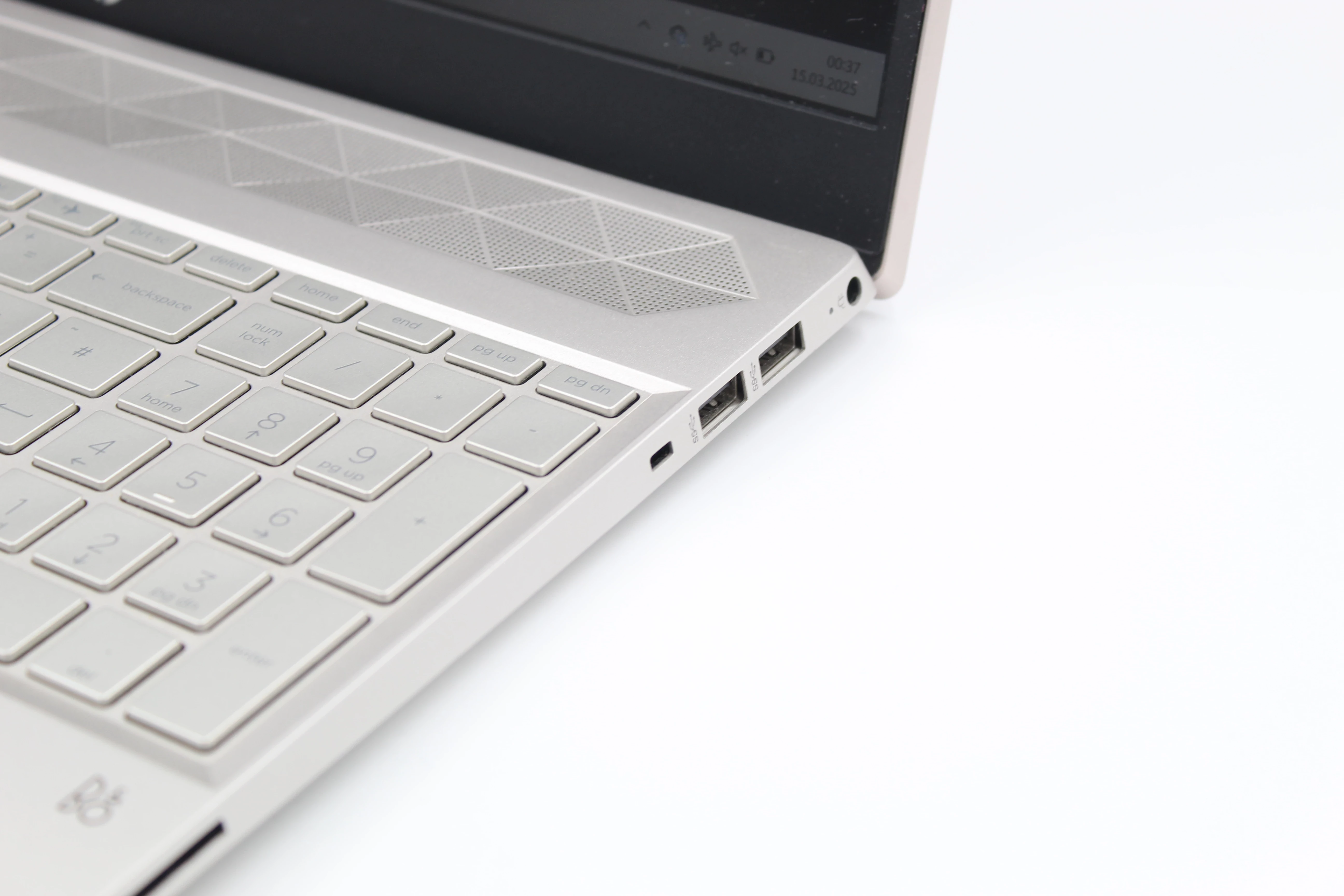 laptop-hp-pavilion-15-cw1018na-16512gb-dotykowy-ekran-przekatna-ekranu-156