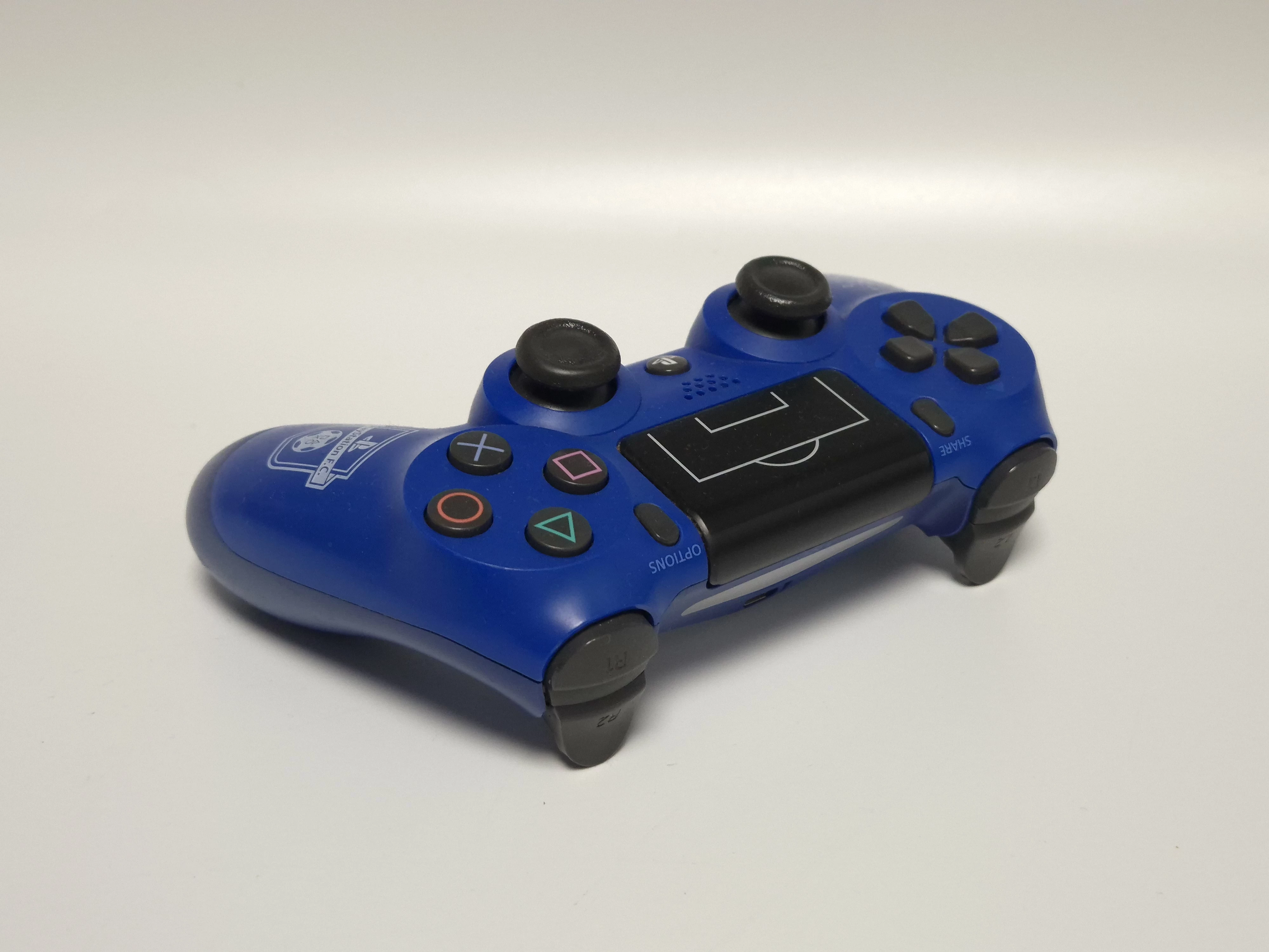 konsola-ps4-500-gb-stan-11323-2