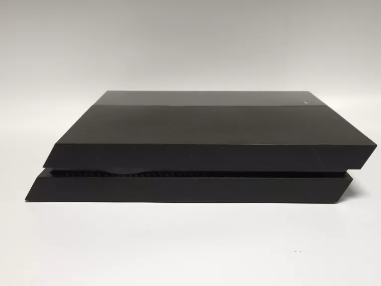konsola-ps4-500-gb-wersja-130590-2