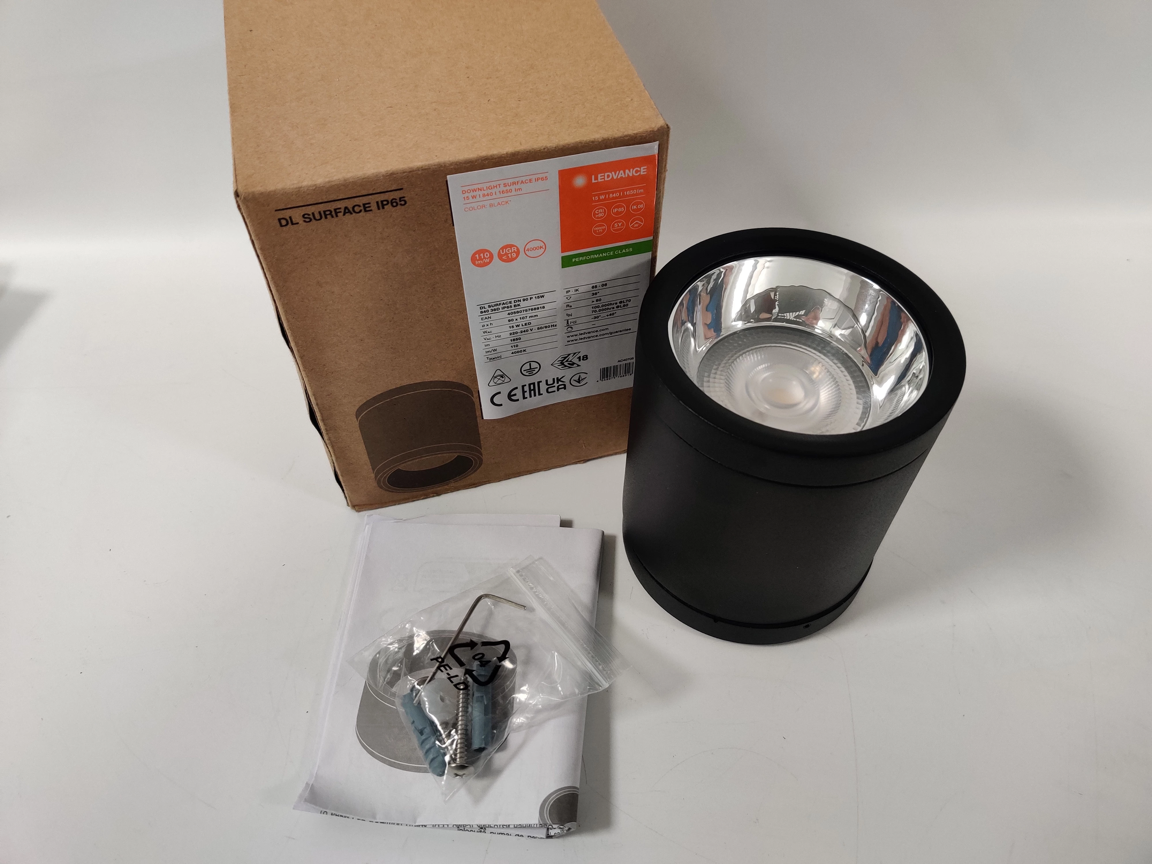 kinkiet-ledvancedl-surface-dn90-cieszynska-128-bielsko-biala-bis