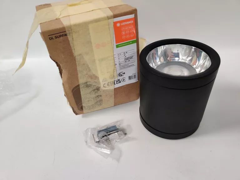 kinkiet-ledvancedl-surface-dn90-opis-cieszynska-128-bielsko-biala-bis