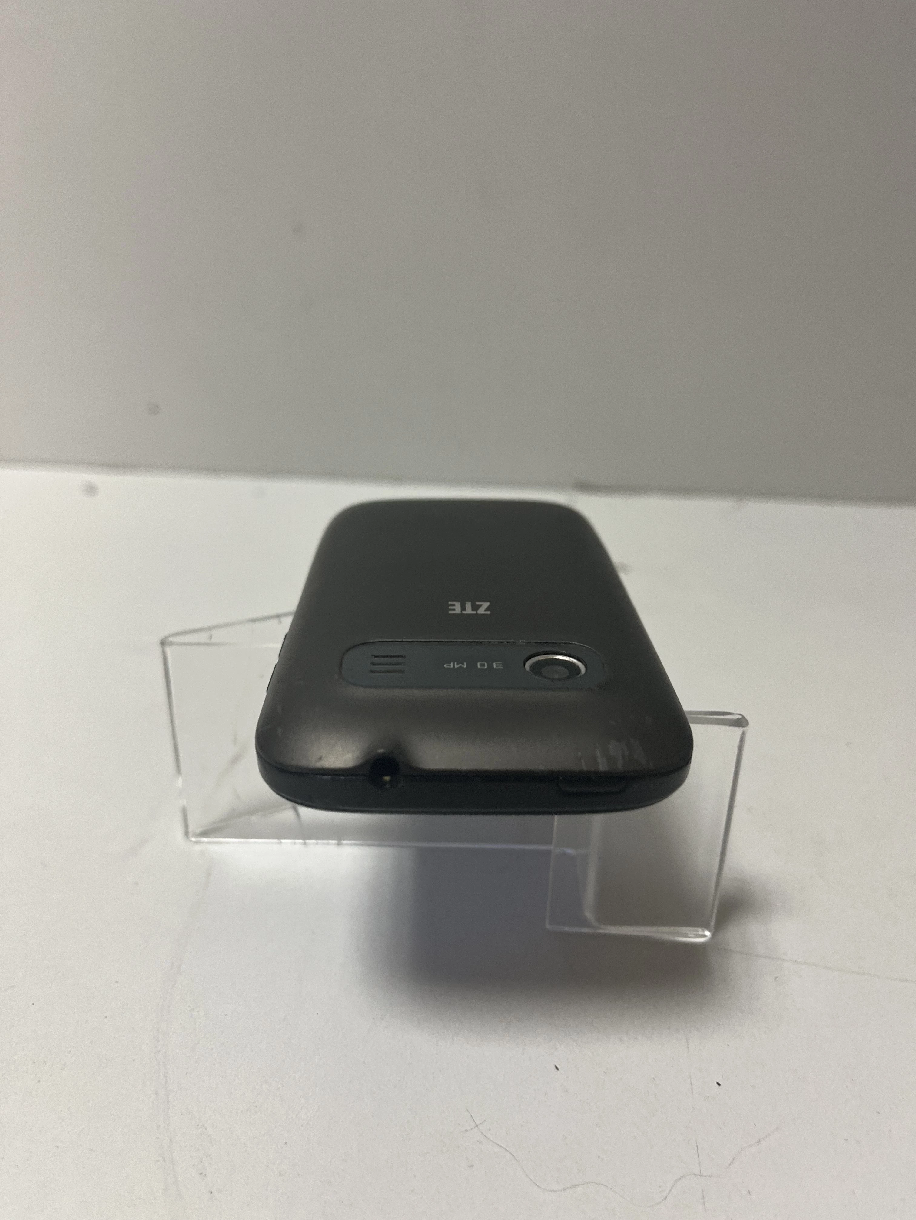 telefon-zte-kis-pro-typ-202685-212929