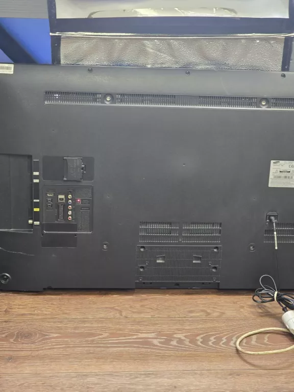 TELEWIZOR 46" SAMSUNG UE46F5500AW + PILOT SMART
