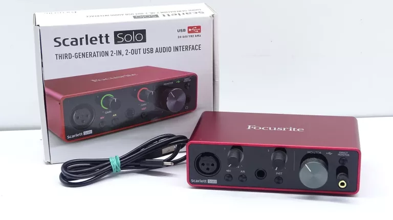 INTERFEJS AUDIO FOCUSRITE SCARLETT SOLO 3RD