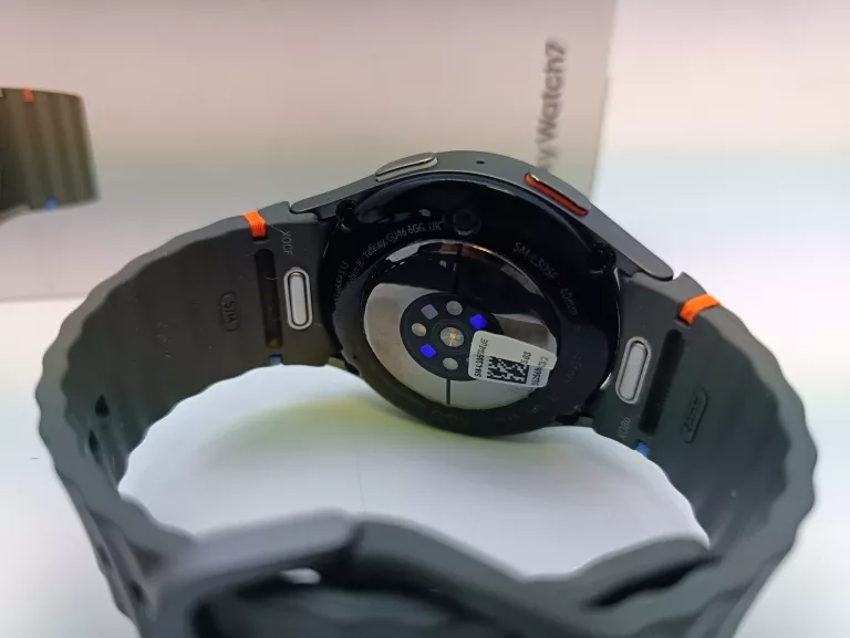 SMARTWATCH SAMSUNG GALAXY WATCH 7 SM-LF305F KOMPLET