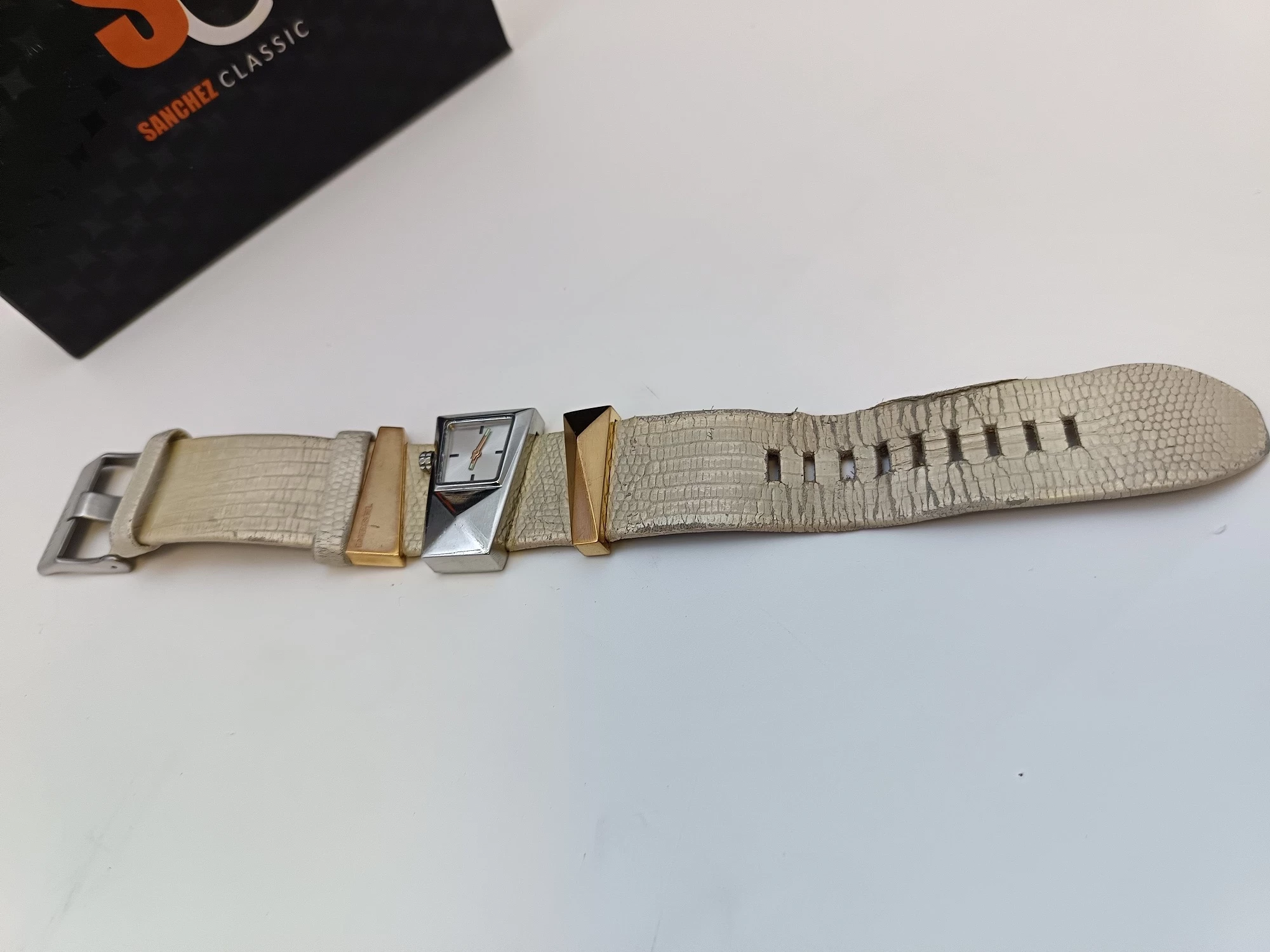 zegarek-diesel-dz-5585-w-pudelku-ksztalt-koperty-129223-2