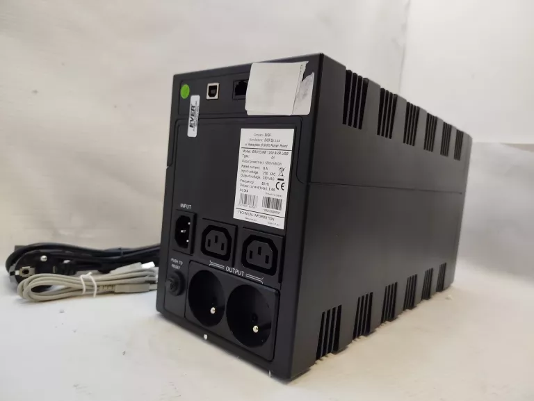 ZASILACZ  UPS  EASYLINE 1200 AVR USB KOMPLET