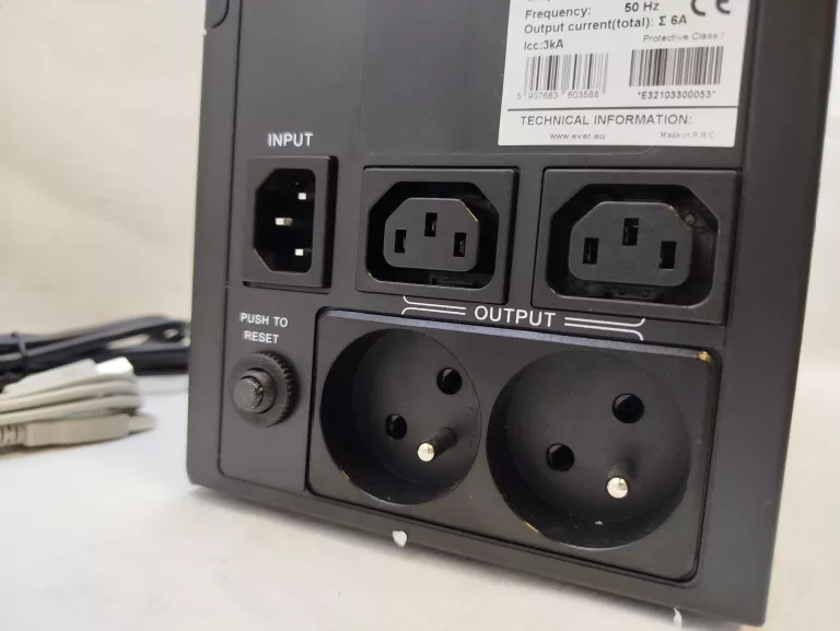 zasilacz-ups-easyline-1200-avr-usb-komplet-moc-pozorna-1200