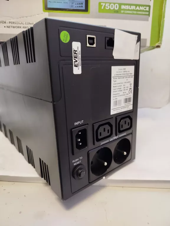 ZASILACZ  UPS  EASYLINE 1200 AVR USB KOMPLET