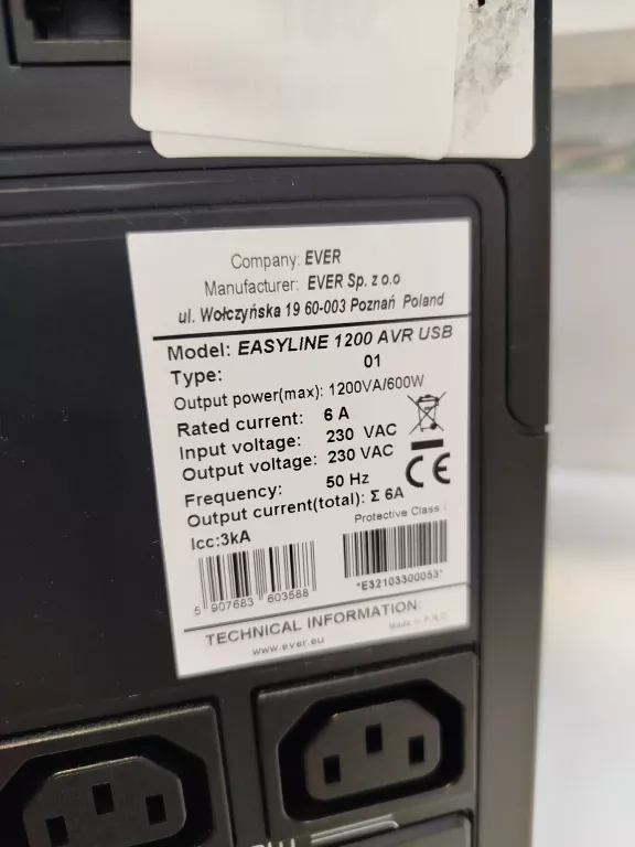 ZASILACZ  UPS  EASYLINE 1200 AVR USB KOMPLET