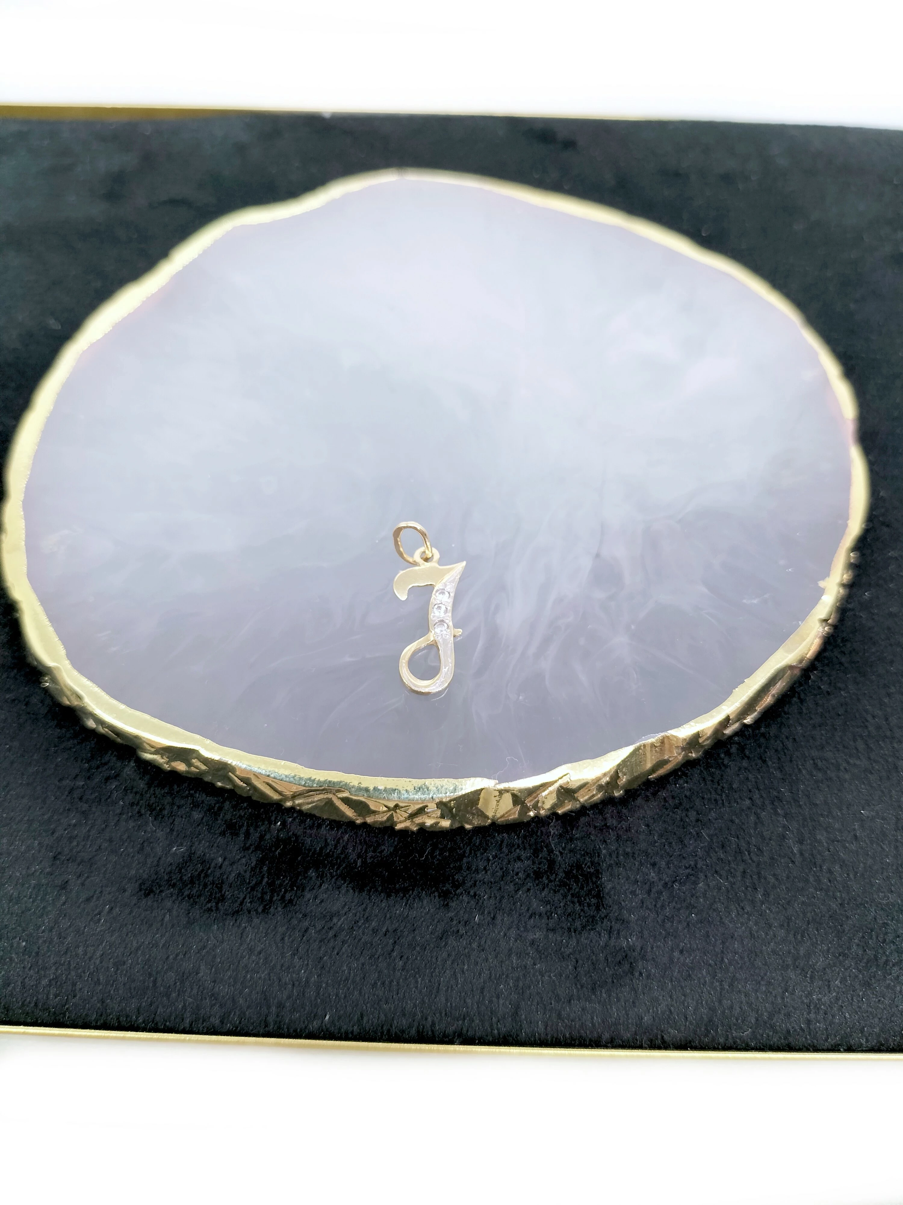 zlota-zawieszka-j-z-cyrkoniami-p585-068g-sienkiewicza-58a-malbork