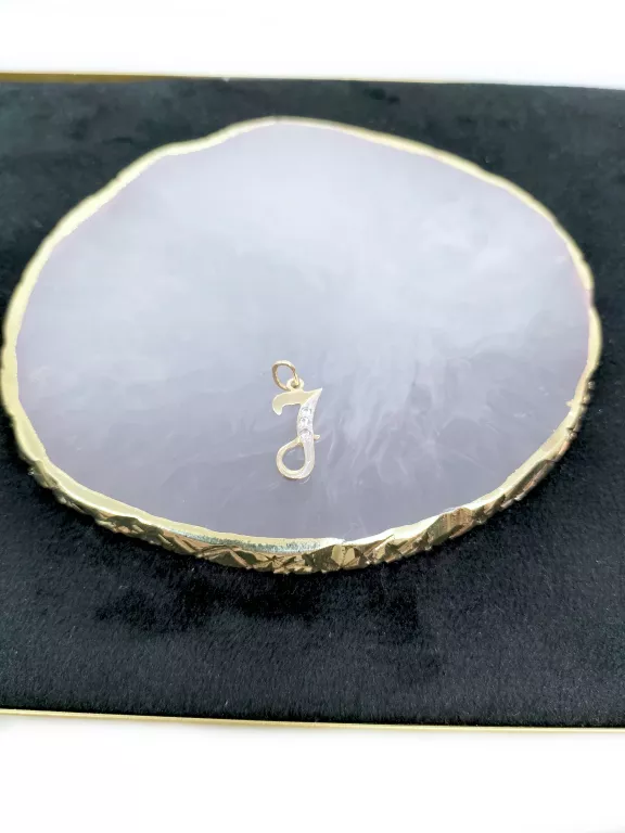 zlota-zawieszka-j-z-cyrkoniami-p585-068g-sienkiewicza-58a-malbork