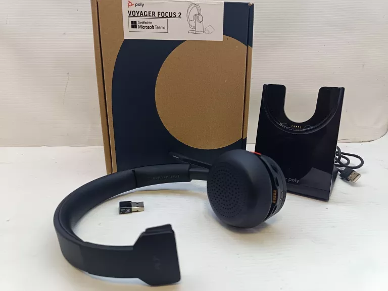 SŁUCHAWKI POLY VOYAGER FOCUS 2 KOMPLET