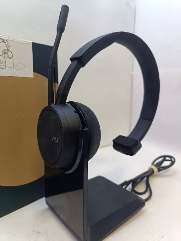 SŁUCHAWKI POLY VOYAGER FOCUS 2 KOMPLET