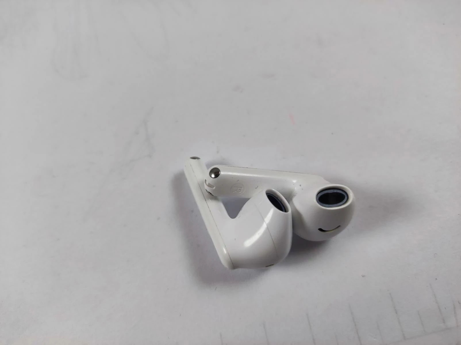 sluchawki-huawei-free-buds-se-2-marka-203745-217945