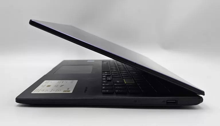 laptop-asus-vivobook-e510-n4500-4gb-128gb-emmc-win11h-komplet-seria-procesora-4366-140