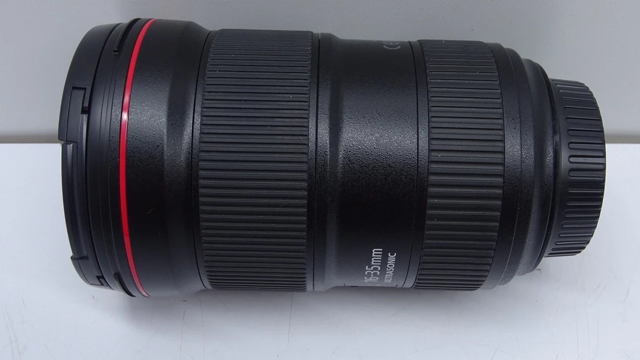 obiektyw-canon-ef-16-35mm-f28l-iii-usm-zestaw-ogniskowa-207066-229438