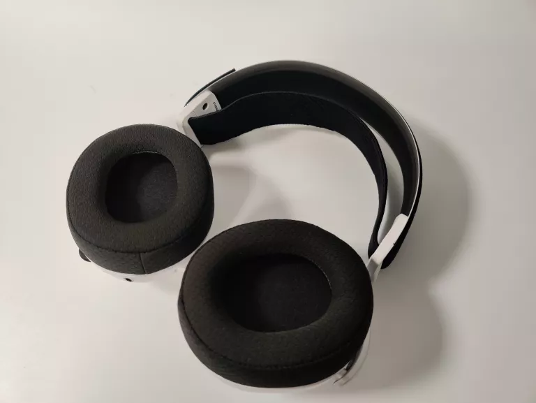 SŁUCHAWKI GAMINGOWE STEELSERIES ARCTIS PRO + GAMEDAC