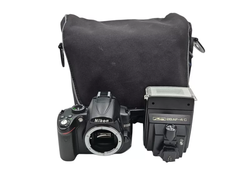 APARAT LUSTRZANKA NIKON D5000 KORPUS PRZEBIEG 9,5K + LAMPA METZ 28 AF-4 C