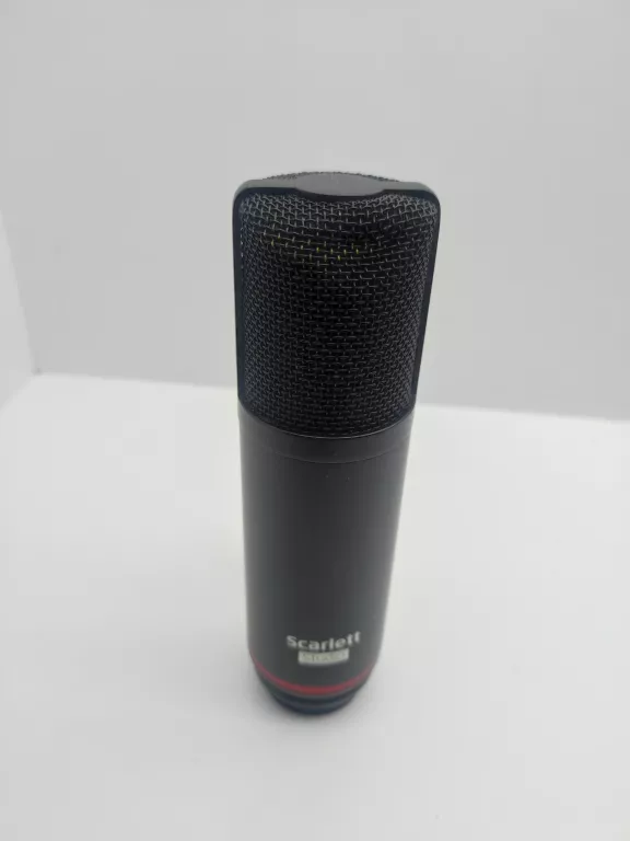 INTERFEJS FOCUSRITE SCARLETT 2I2 3GEN CZERWONY