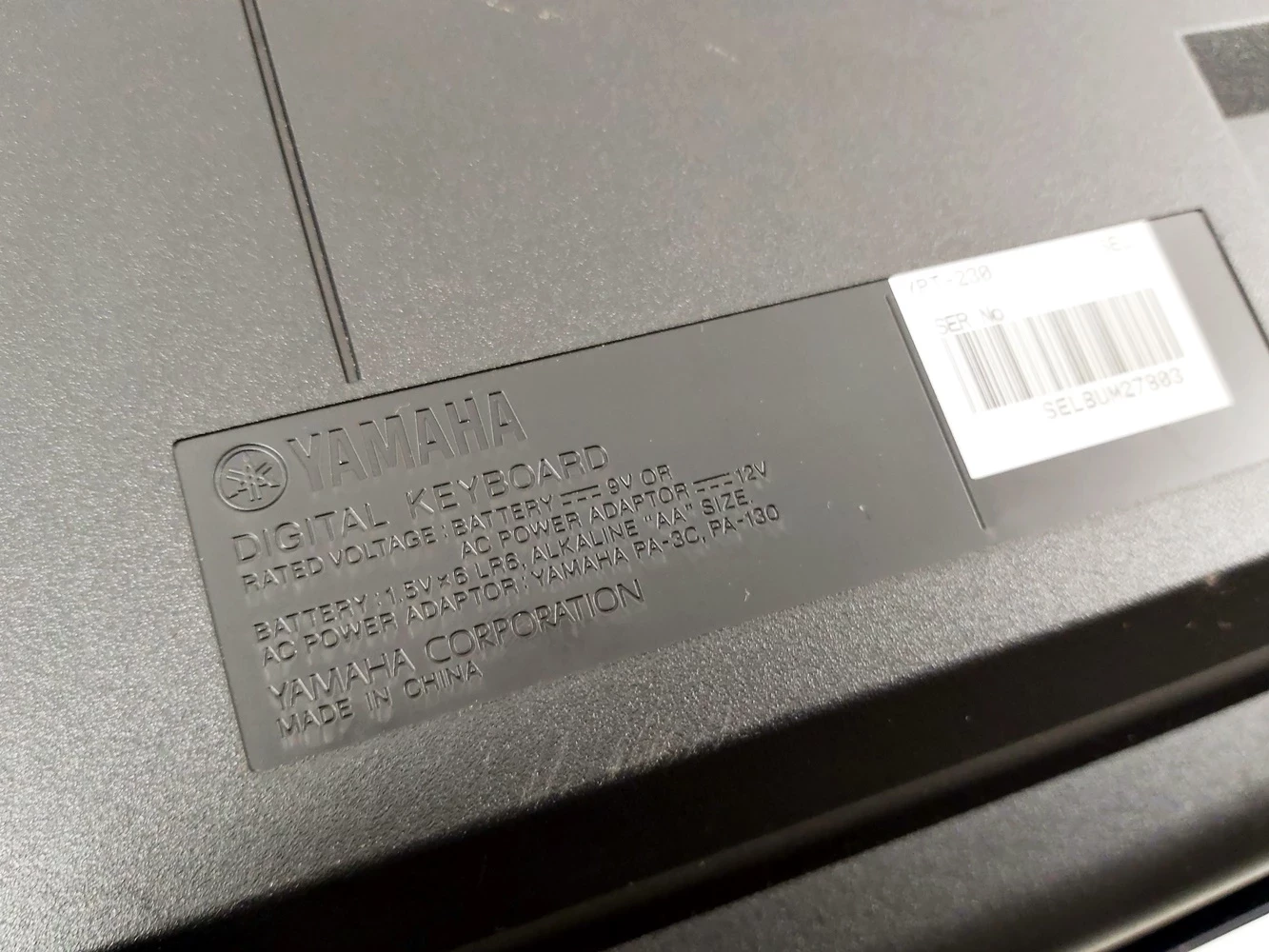 keyboard-yamaha-ypt-230-zasilacz-liczba-klawiszy-61