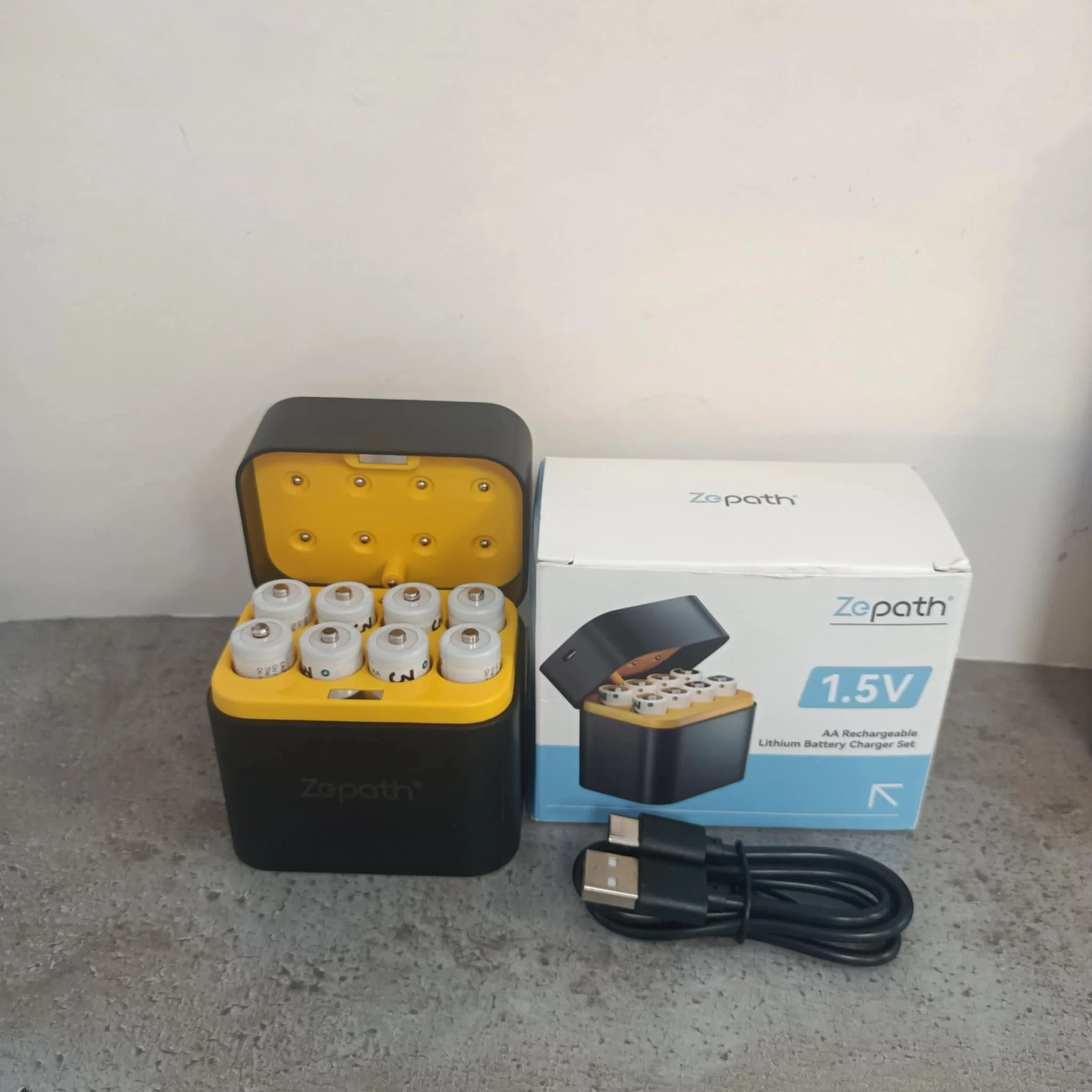 ladowarka-akum-zepath-8-szt-pilsudskiego-26-miedzychod