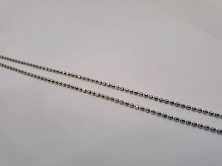 SREBRNY NASZYJNIK 925 2,82G