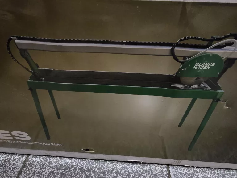 ELEKTRYCZNA PRZECINARKA DO PŁYTEK CERAMICZNYCH 1200 W TTD-FS 200-920 HAGEN
