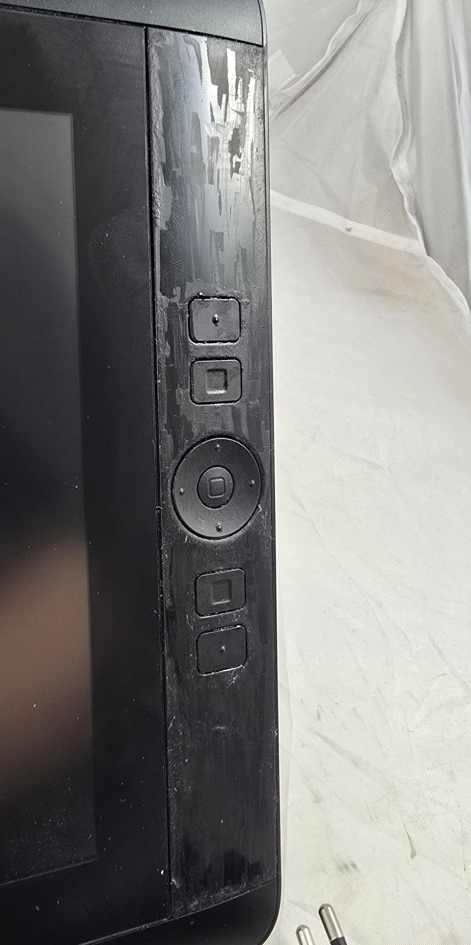 tablet-graficzny-wacom-lcd-cintiq-13hd-dtk-1301-ean-gtin-4949268704052