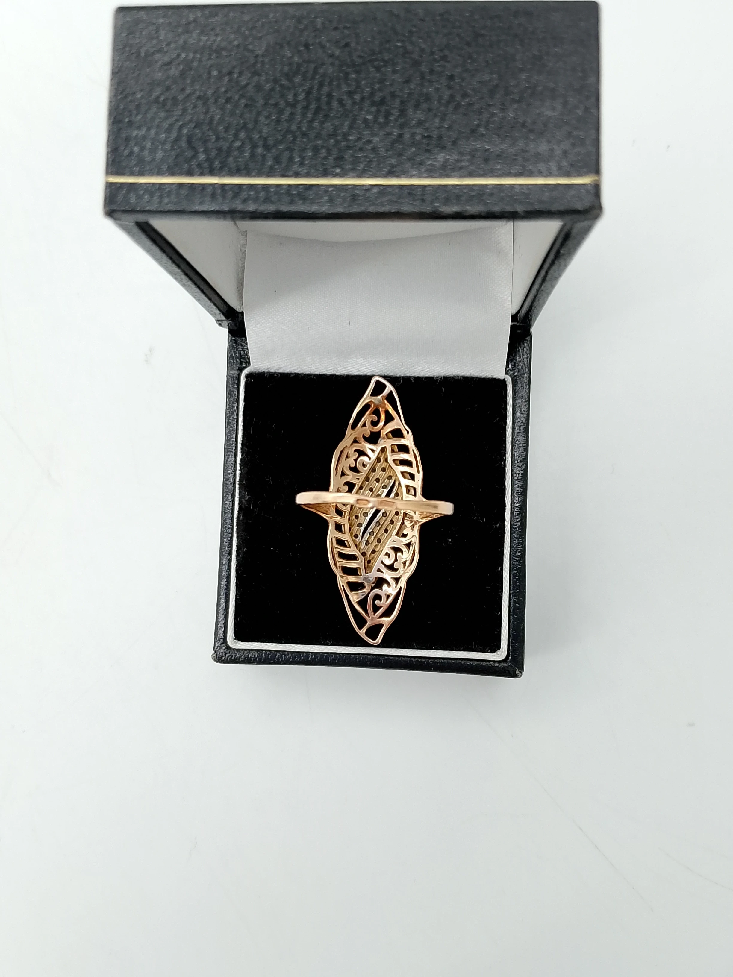 wyrob-jubilerski-uzywany-zloty-pierscionek-305-585-rodzaj-2205-2