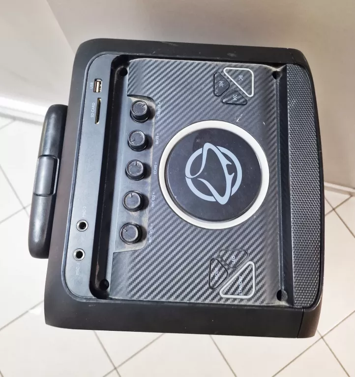 glosnik-manta-spk5032-diamond-bluetooth-moc-8000