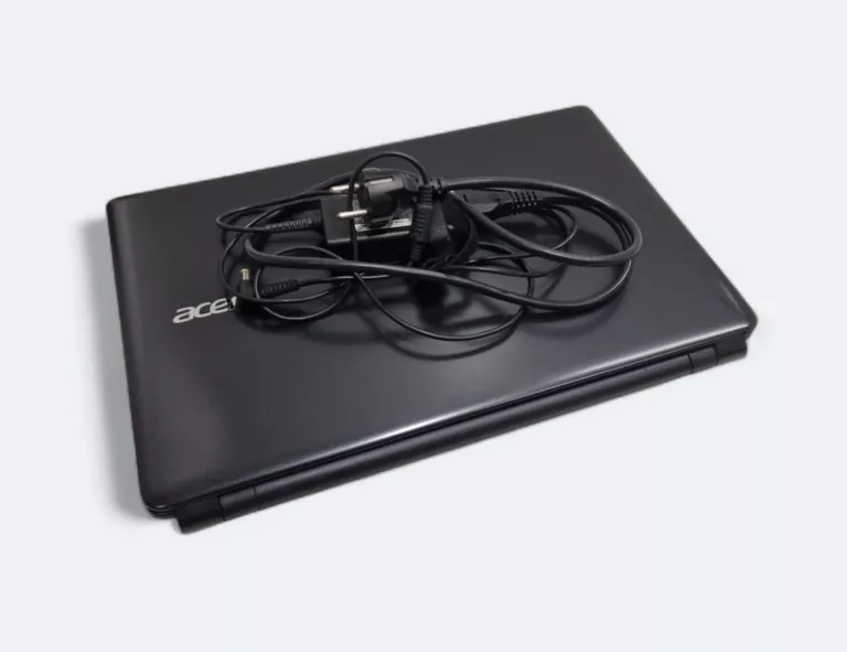 LAPTOP ACER ASPIRE E1-570 4GB RAM 500GB ROM I3-3217U