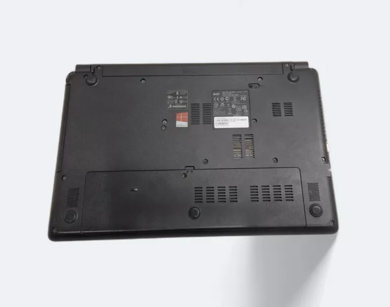 LAPTOP ACER ASPIRE E1-570 4GB RAM 500GB ROM I3-3217U