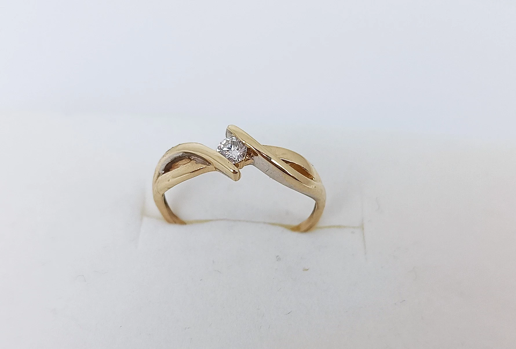 zloty-pierscionek-z-brylantem-r-13-rodzaj-2205-2