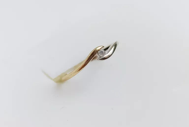 zloty-pierscionek-z-brylantem-r-16-certyfikat-ean-gtin-0695864166902