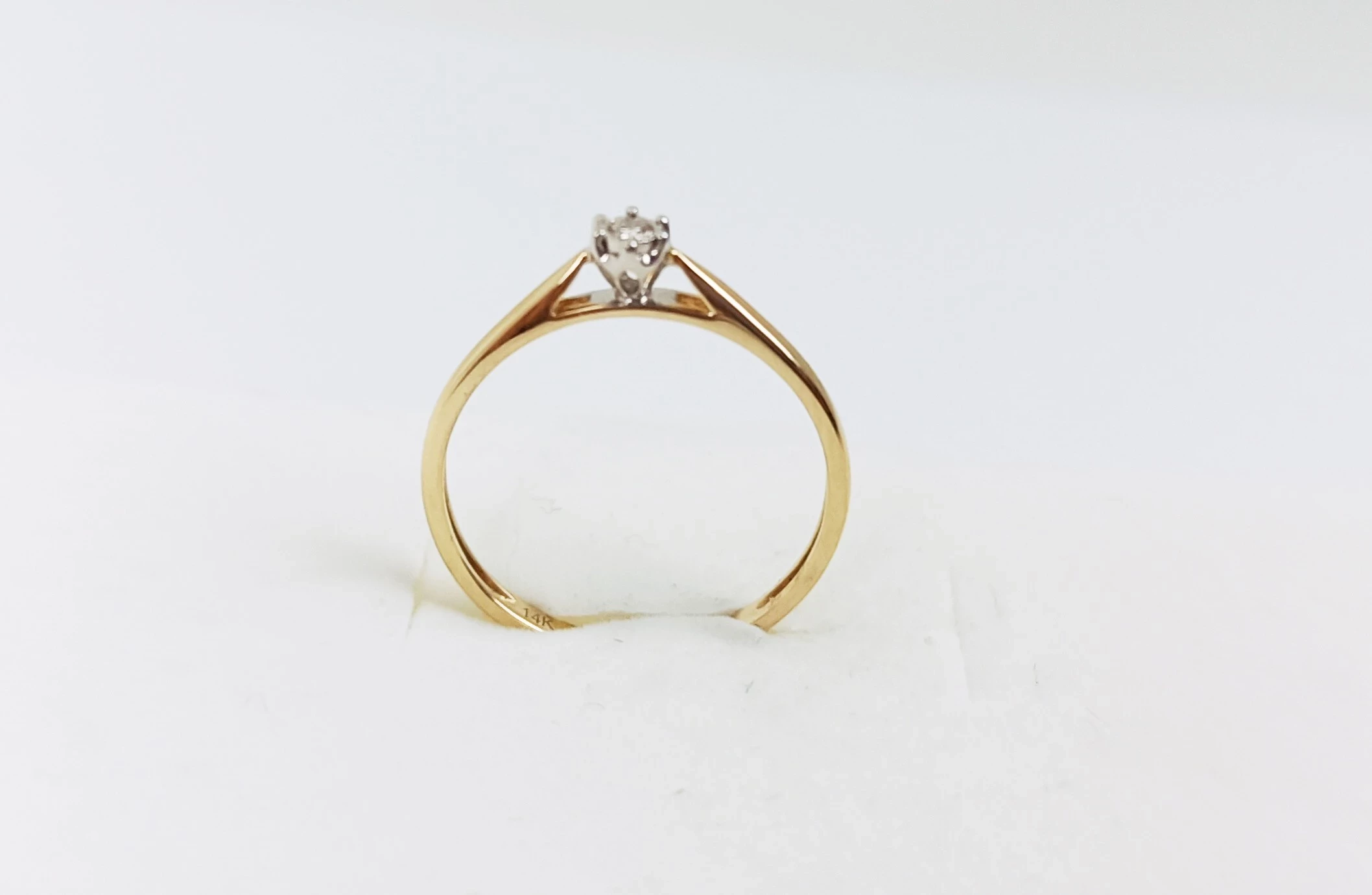 zloty-pierscionek-z-brylantem-r-14-rodzaj-2205-2