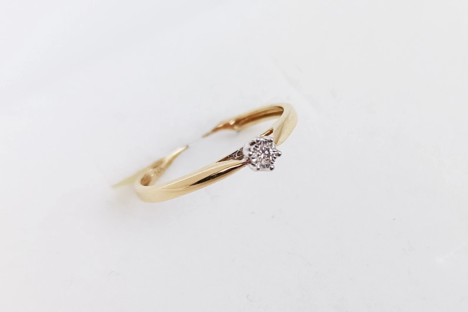 zloty-pierscionek-z-brylantem-r-14-krancowa-103-lublin