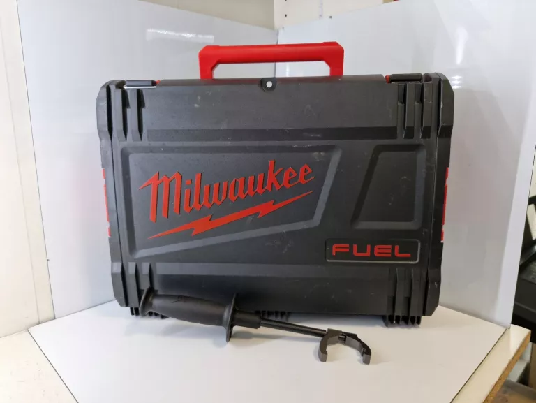 WKRĘTARKA UDAROWA MILWAUKEE M18 FPD3 + AKUMULATOR 5AH WALIZKA ŁADOWARKA