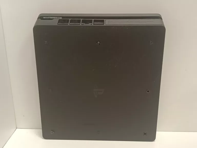 KONSOLA PS4 500GB CUH-2116A + 1PAD + 1 GRA ( GTA V)